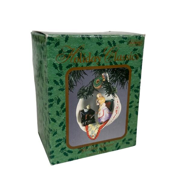 Mother Mouse Vintage Ornament by Maggie Luk Christmas Holiday Classics Eckerd - Picture 3 of 9